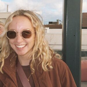 Meet your Posher, Reagan